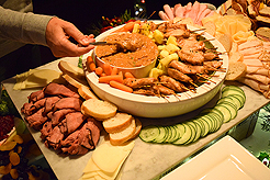 A COCKTAIL CHRISTMAS PARTY